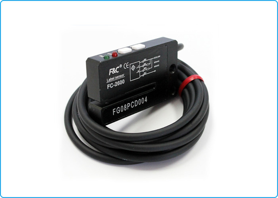 PNP NESSUN rivelatore normale del sensore dell'etichetta dell'autoadesivo della scanalatura di NC 2mm per la macchina imballatrice