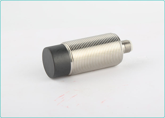 Metallo di M30 15mm che percepisce i commutatori induttivi dei sensori di automazione industriale arrossiti