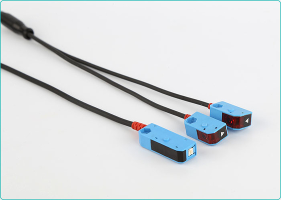 sensore fotoelettrico PNP del rivelatore di plastica di 150cm micro NESSUN connettore di 12VDC M8