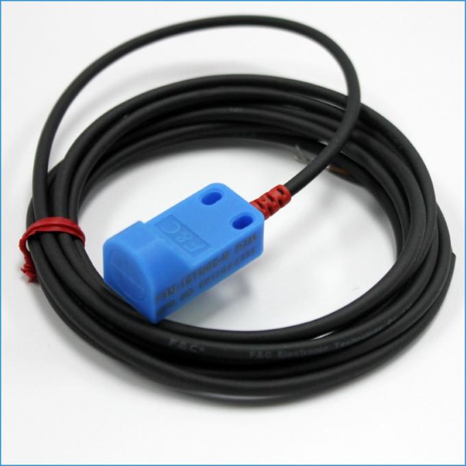 12V NPN NESSUN non commutatore di prossimità del contatto, prossimità quadrata di percezione sensor.jpg di 5mm